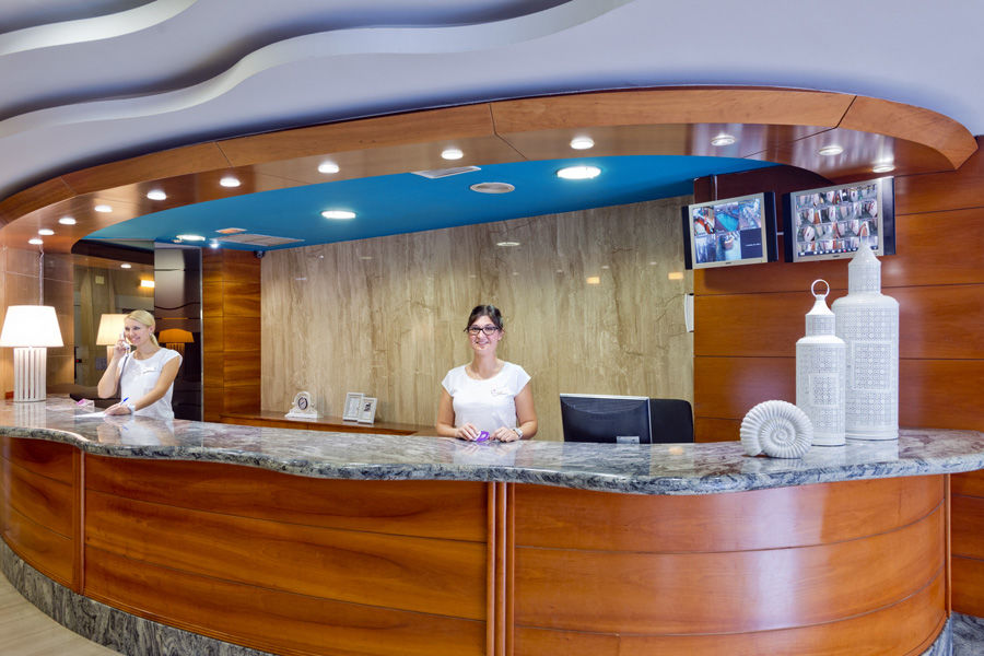 Port Eugeni Hotel Cambrils Buitenkant foto
